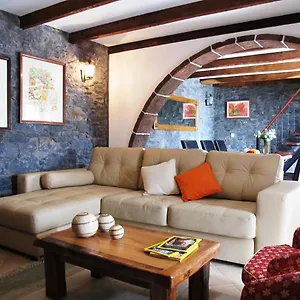 Casa Dos Serrões Calheta (Madeira)